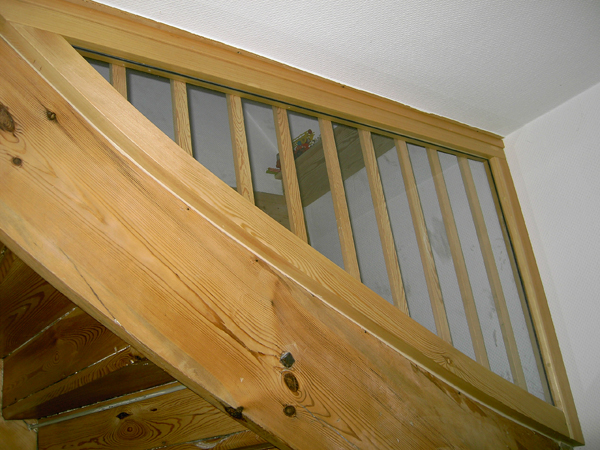  Holztreppe 